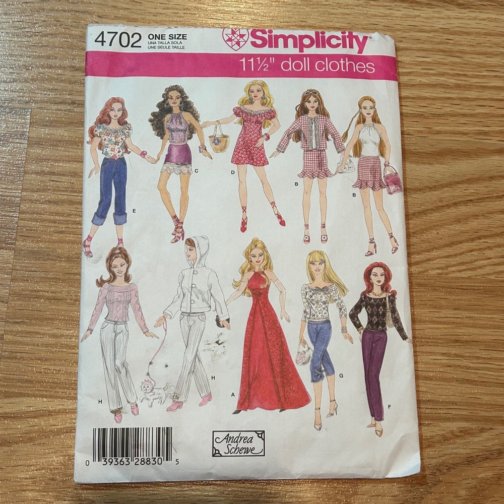 Simplicity 4702 11.5 Inch Fashion Doll Clothes Sewing Pattern